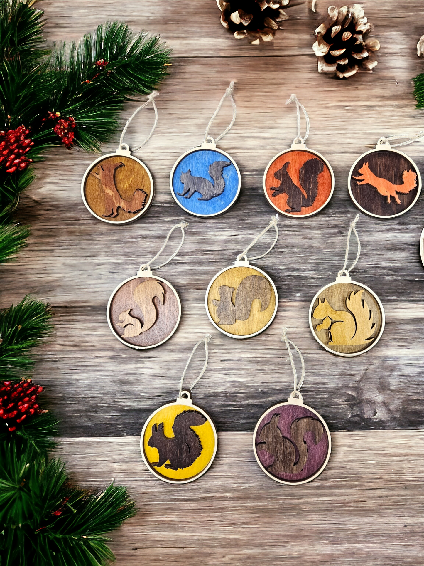 Squirrels, Ornament 4"